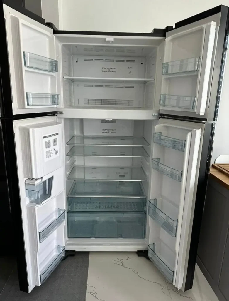 Hitachi 760L French Style Refrigerator – RW760PUK7GBK - Image 2